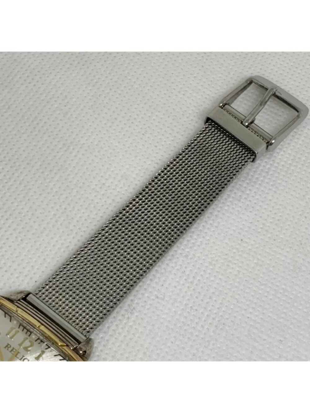 Vintage relic women’s watch silver gold tone squares case 26mm quartz running